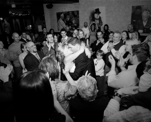 bride n groom first dance